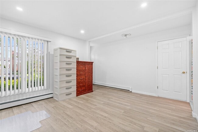 Building Photo - 181 Schley Ave