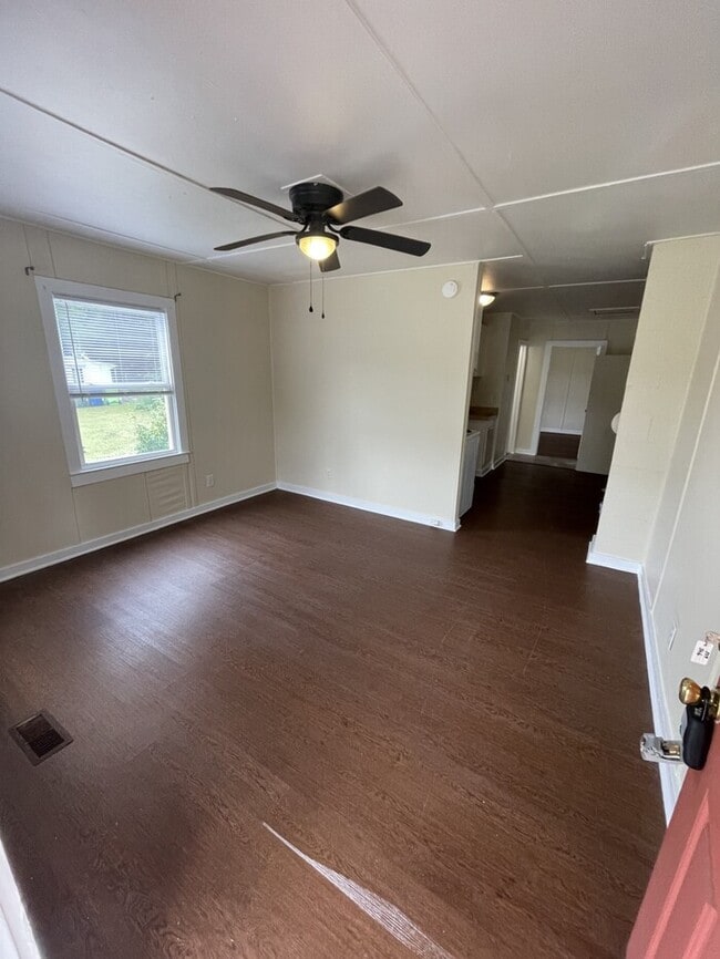 Primary Photo - one bedroom one bath