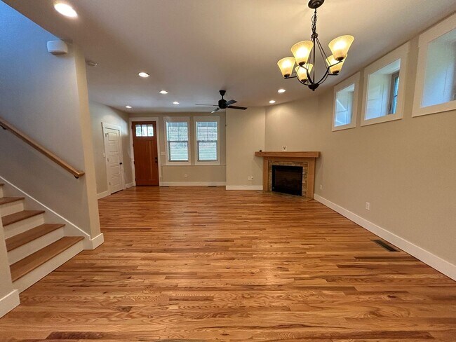 Building Photo - North AVL - Green Built Custom Home, Conve...