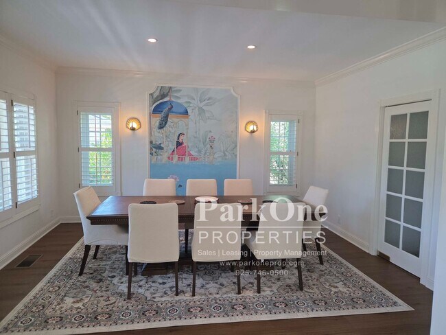 Building Photo - Amazing One of a Kind Home in the Heart of Danville with Pool & Views!