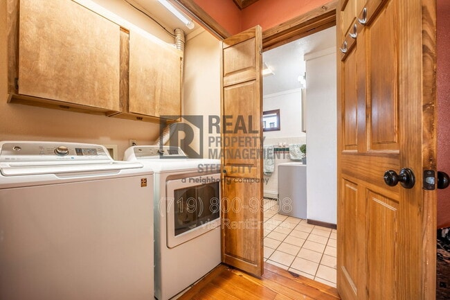 Building Photo - 531 E Milt Dr