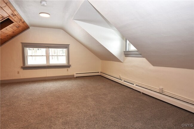 Building Photo - 137 Genesee St