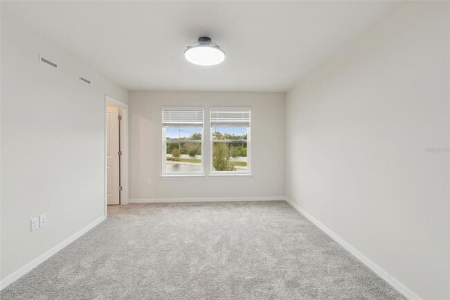 Building Photo - 3082 Emerald Acrs Ln