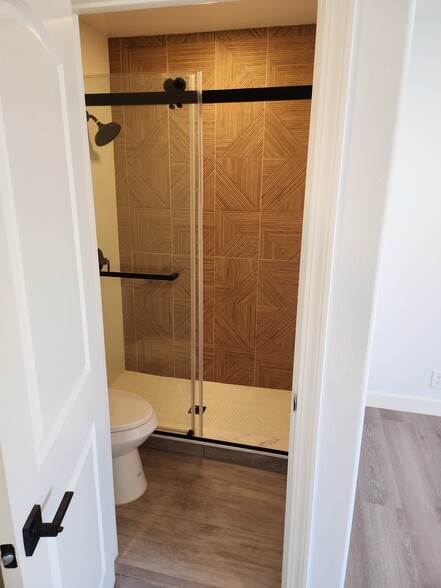 Building Photo - 1379 S Park Ave