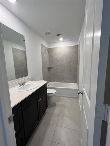 Building Photo - 2812 Rosewater Ln