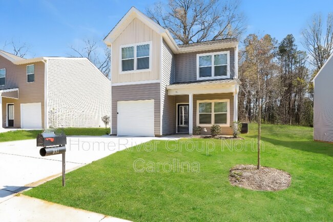 Building Photo - 331 Bell St