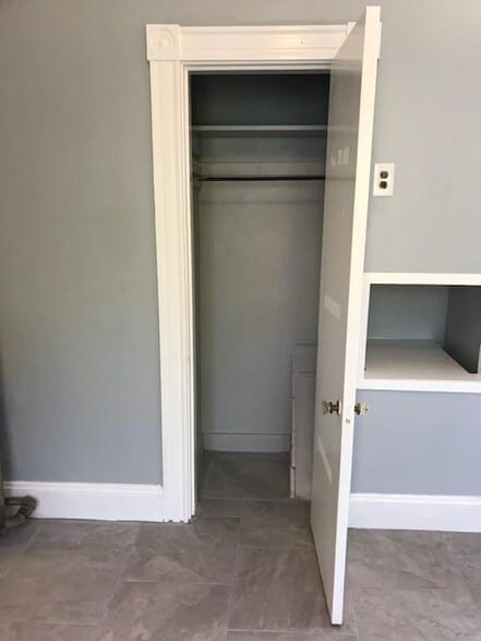 Building Photo - 170 Union St