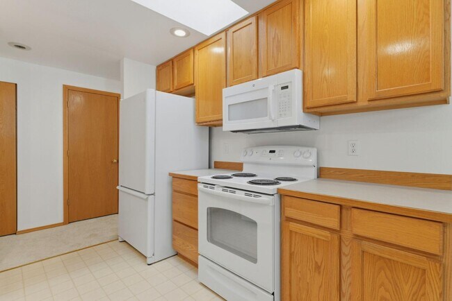 Building Photo - 6306 Sehmel Dr NW