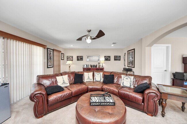 Building Photo - 2414 Driscoll St