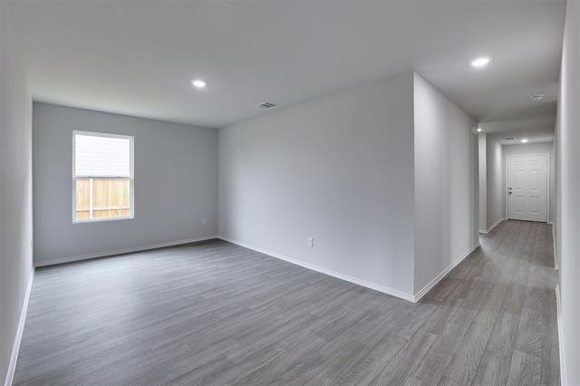 Building Photo - 829 Eagles Nest Dr
