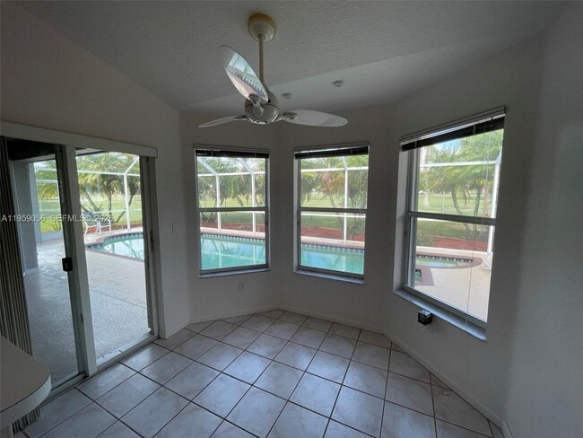 Building Photo - 2710 Augusta Dr