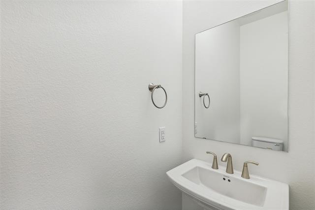 Building Photo - 2717 Deansbrook Dr