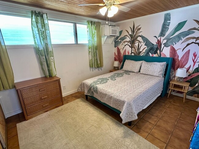 Building Photo - Ocean Front Complex w/ Pool & Amenities, F...