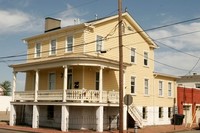 Building Photo - Green Street Apartments