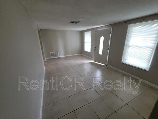 Building Photo - 7914 Wallaba Ln