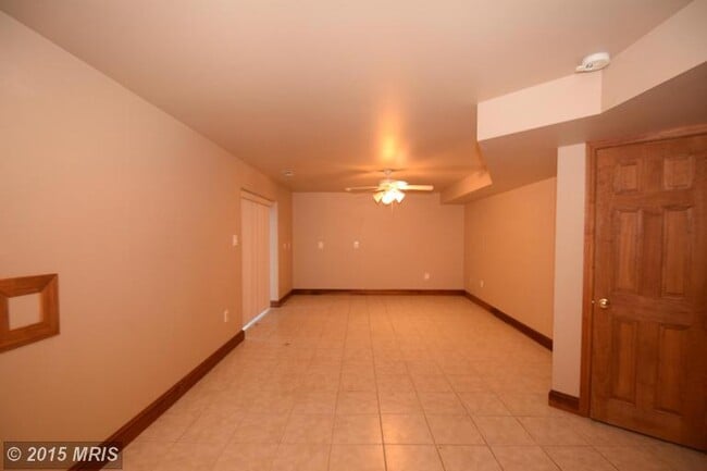 Building Photo - 10122 Chesney Dr