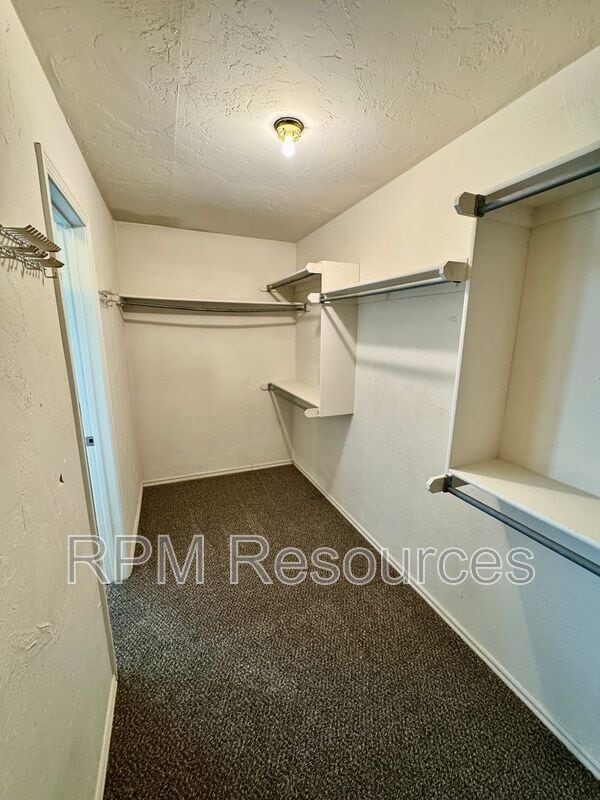 Building Photo - 8205 NW 83rd Terrace