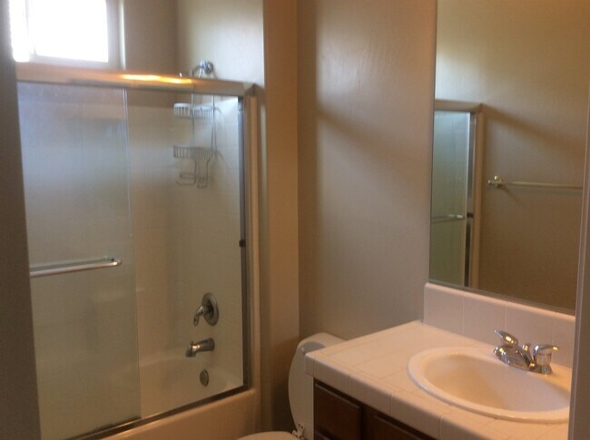 Building Photo - 11405 Braemar Ln
