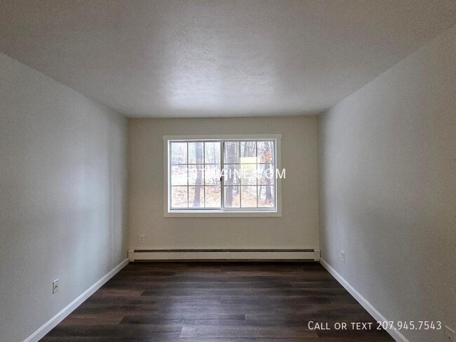 Building Photo - 20 Tall Pines Dr