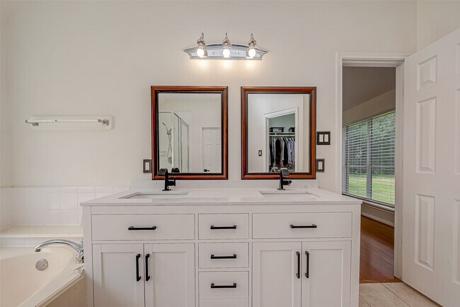 Building Photo - 1311 Matson Manor Ct