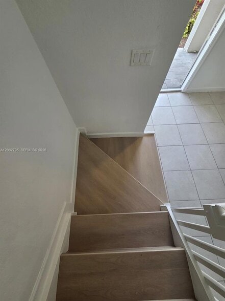 Building Photo - 1844 SE 27th Rd