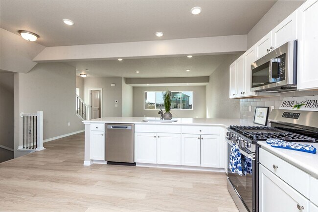 Building Photo - Single Family Home for Rent in Northeast of Colorado Springs