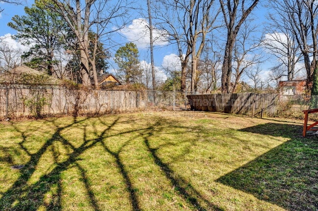 Building Photo - 964 Joseph Pl