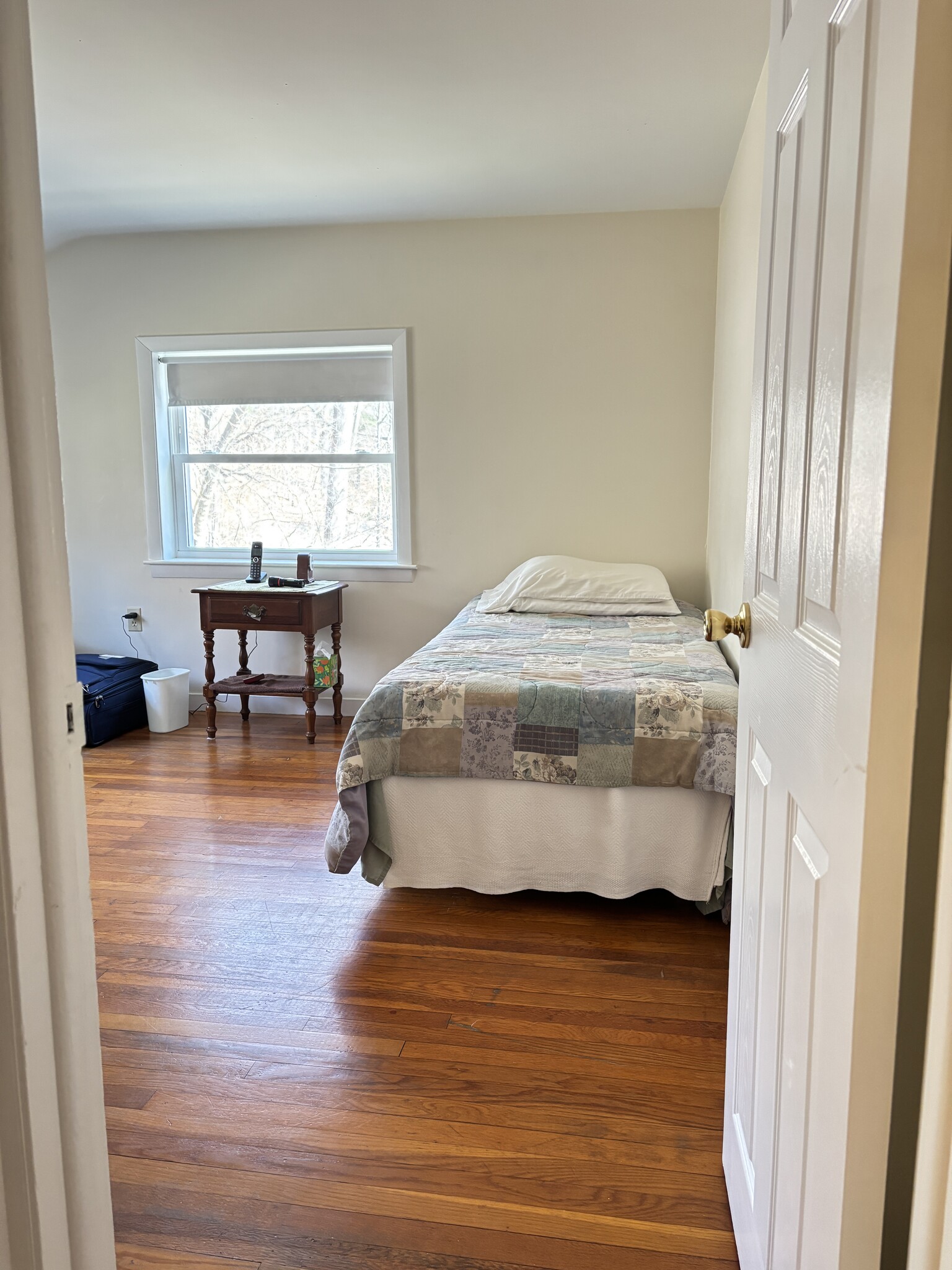 Second Bedroom - 125 Central St