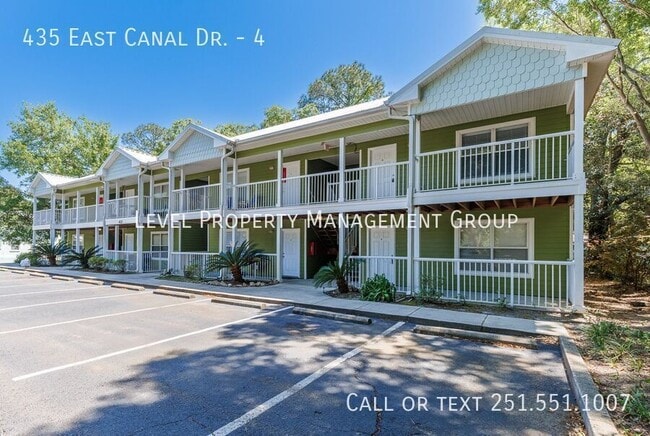 Building Photo - 435 E Canal Dr
