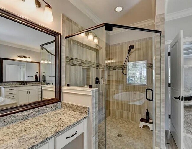 Building Photo - 4105 Hopewell Springs Dr