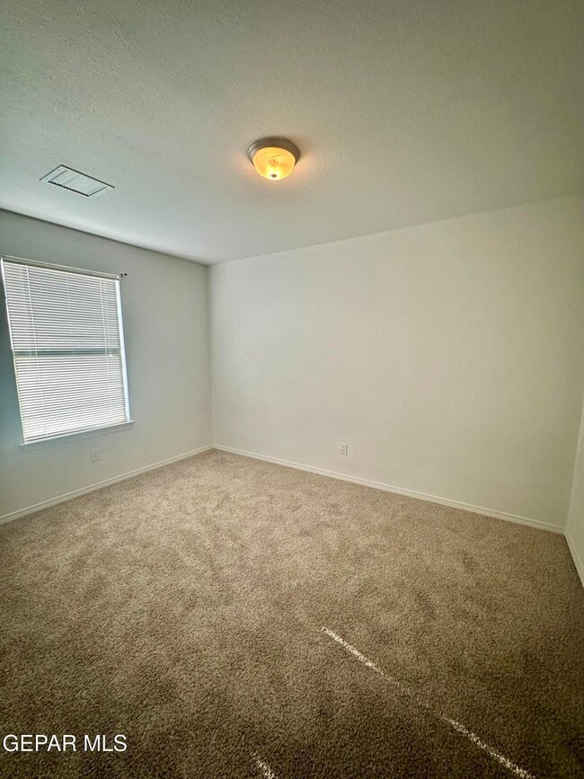 Building Photo - 7668 Mundy Creek Dr