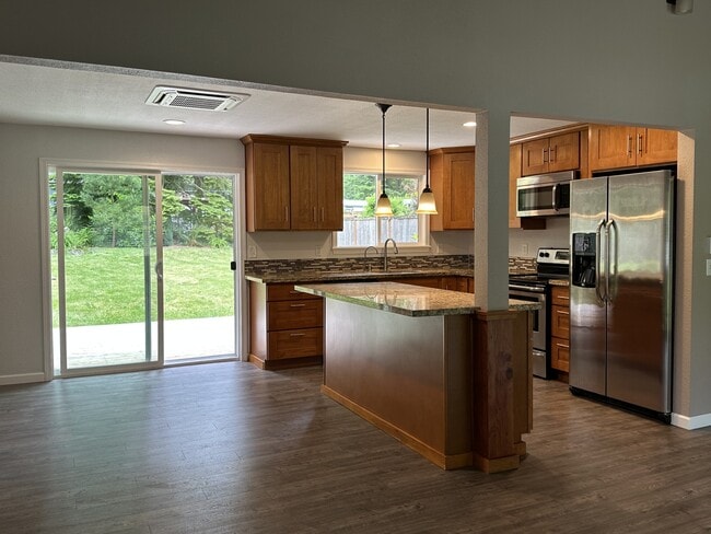 Building Photo - 44604 SE 151st St