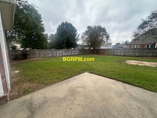 Building Photo - 4 Bedroom, 2 Bath, Cabot