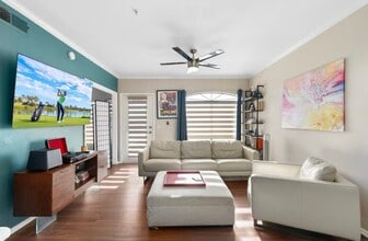 Building Photo - Charming 2BR Condo in Scottsdale