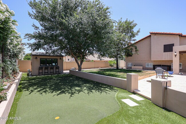 Building Photo - 14855 N 47th St