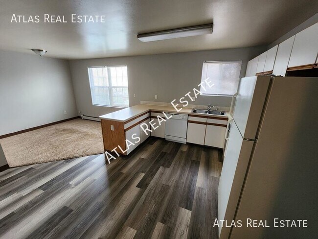 Building Photo - 1919 S 11th Avenue