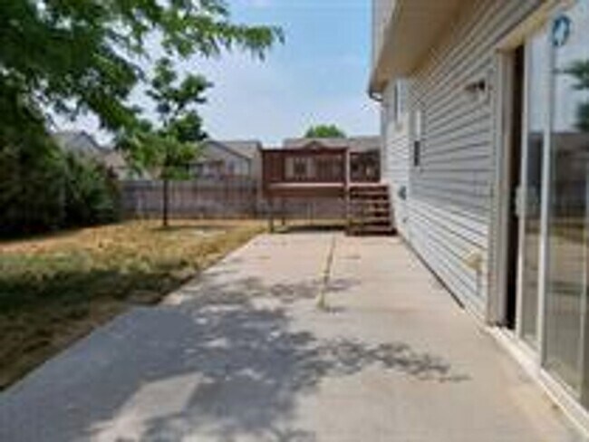 Building Photo - 3030 45th Ave
