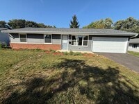 Building Photo - 1220 Kingston Ln