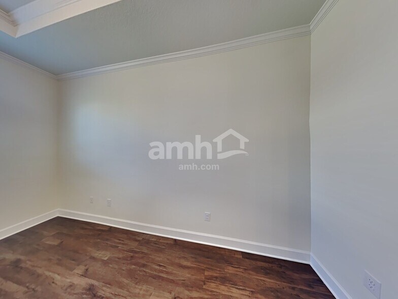 Building Photo - 33817 Widman Way