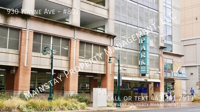Building Photo - 930 Wayne Ave
