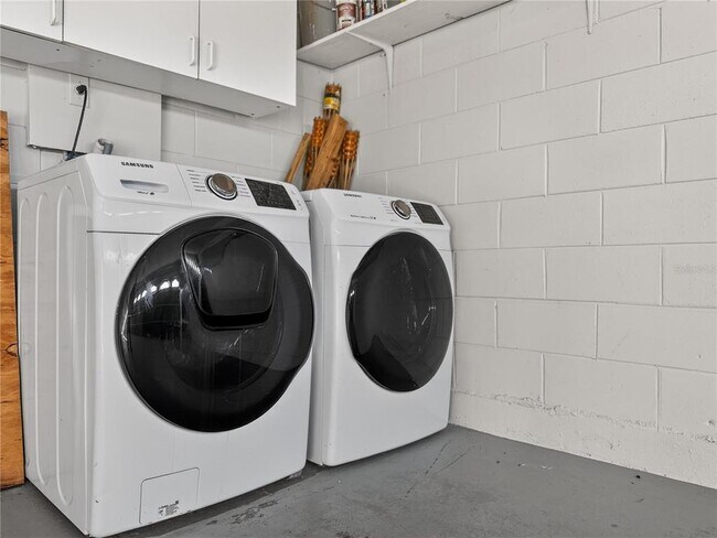 Building Photo - 2905 Colleen Cir