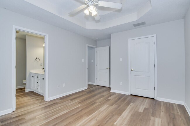 Building Photo - Great Ranch Near Augusta National!