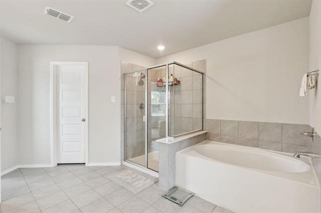 Building Photo - 8982 Delway Dr