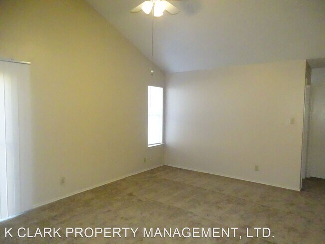 Building Photo - 2 br, 1 bath House - 7025 SILVER CANYON