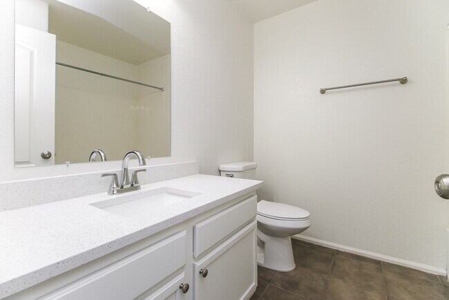 Building Photo - 4094 E Azurite Rd