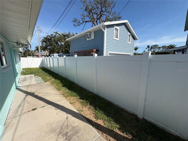 Building Photo - 4515 103rd St Ct W