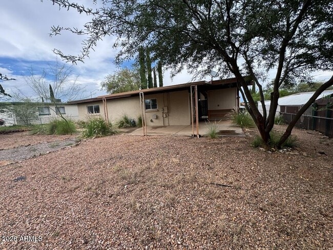 Building Photo - 860 Catalina Dr