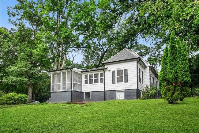 Building Photo - 5383 Tilly Mill Rd
