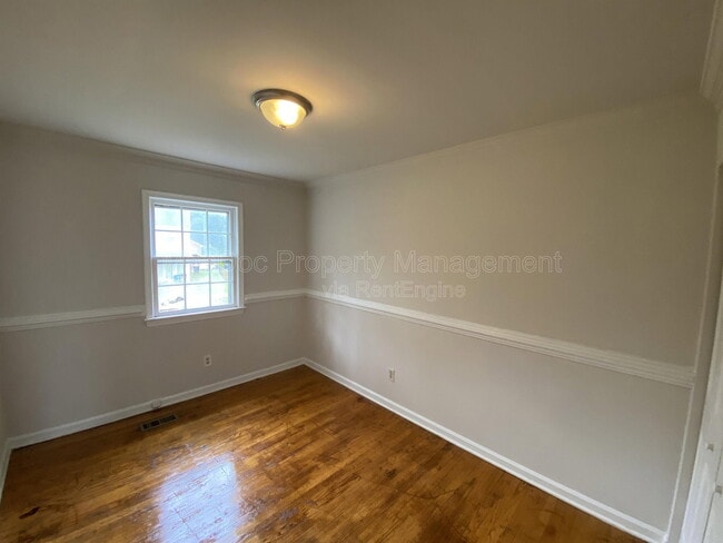 Building Photo - 719 Olde Greenwich Cir