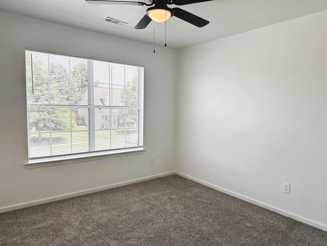 Building Photo - 234 Jonathans Way